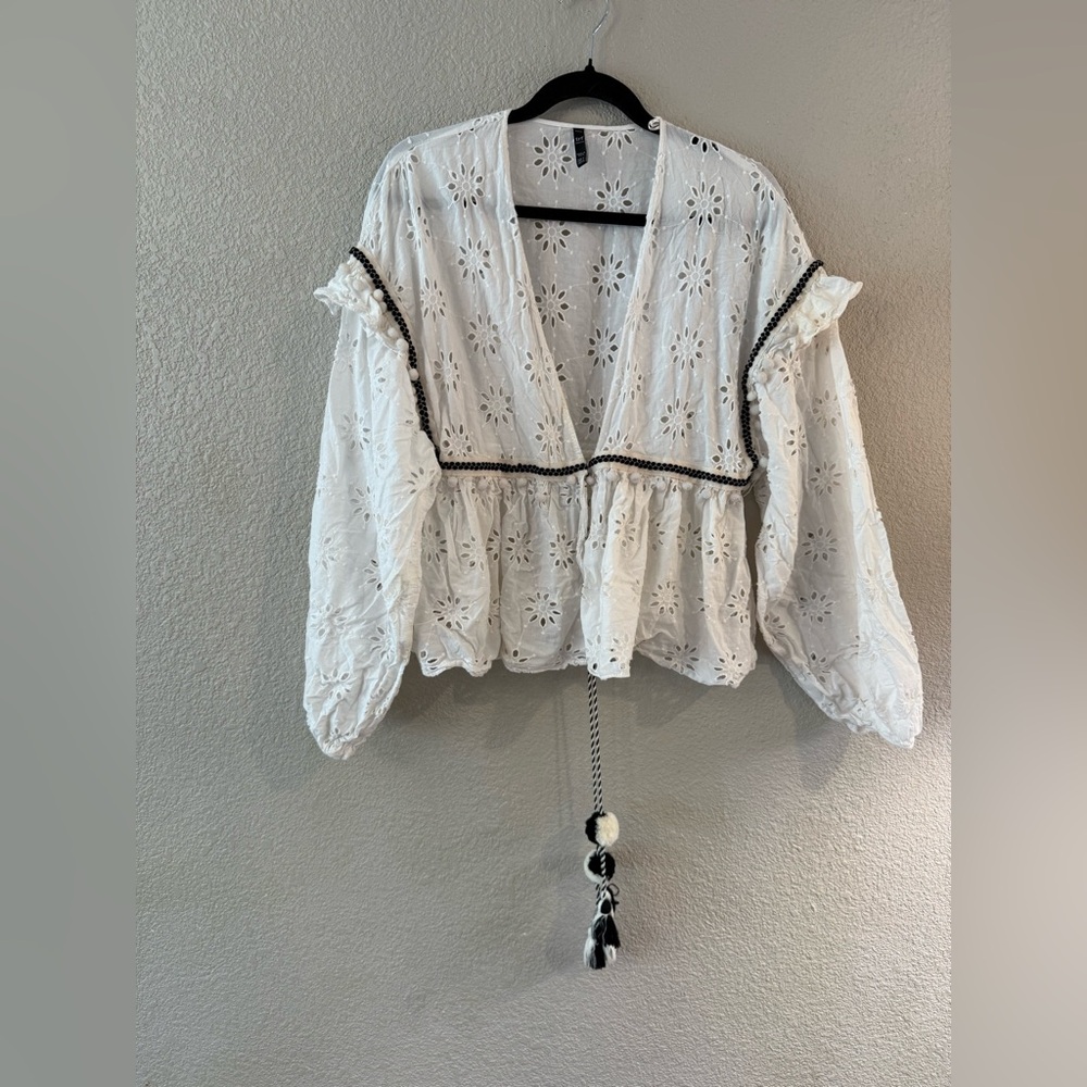 Zara White Ruffled Peplum Blouse with Long Sleeves